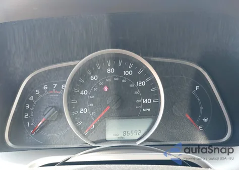 2015 Toyota Rav4 Xle z USA, uszkodzony, nr VIN JTMWFREV2FJ051794